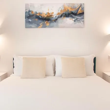 Luxury & Design Piramide