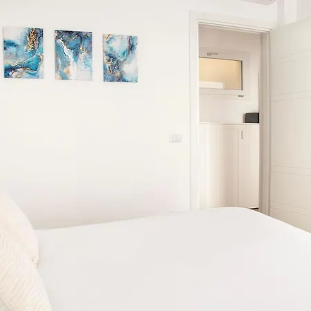 Luxury & Design Piramide アパート *