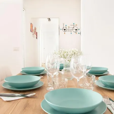 Apartament Luxury & Design Piramide *